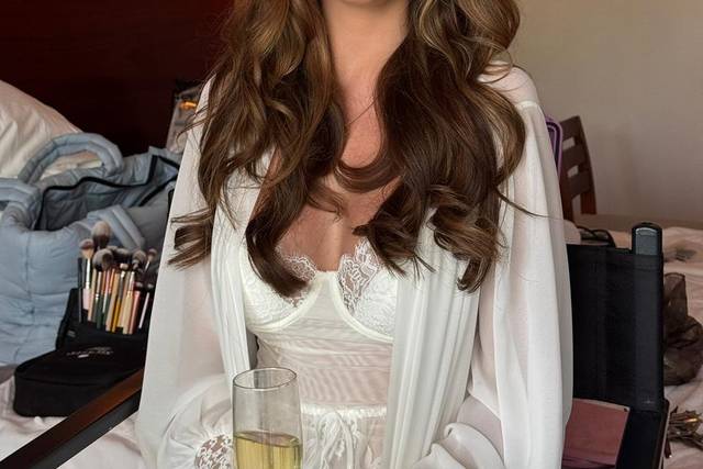 Costa rica makeupartist