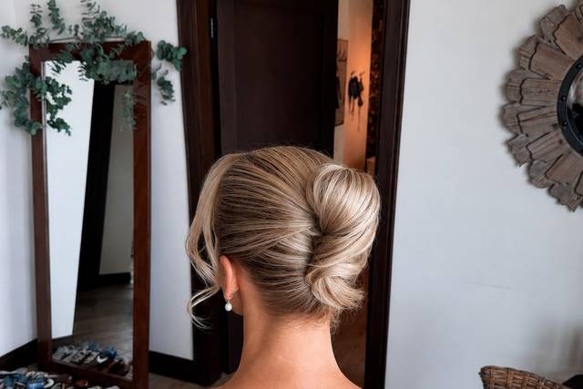 Bridal hair