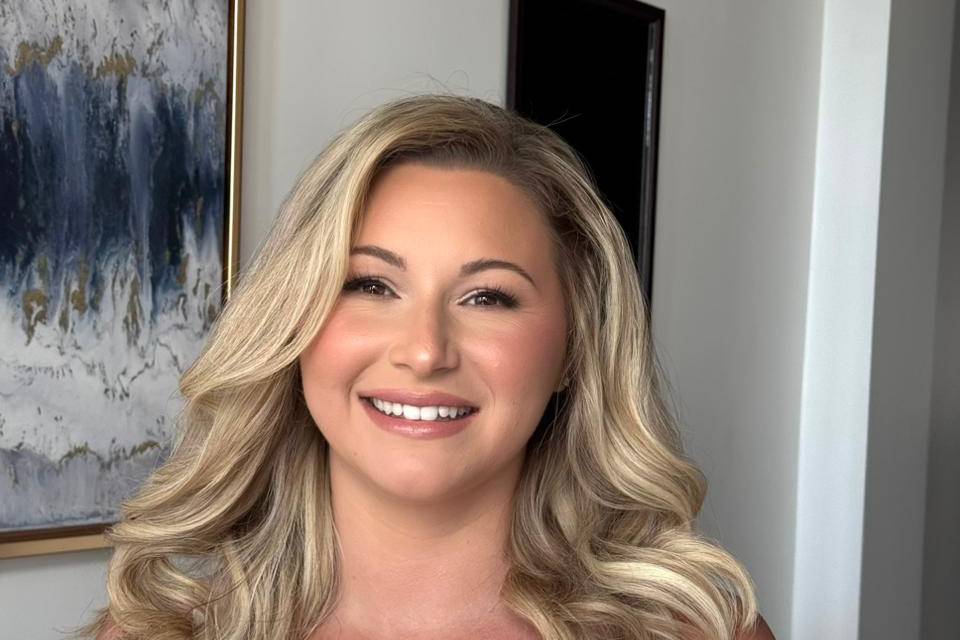 Costa rica makeup artist