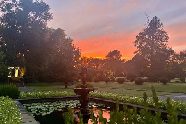 Meadowbrook country club