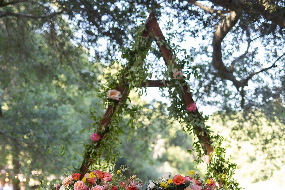A-frame arch