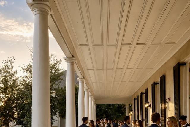 2nd Floor Piazza