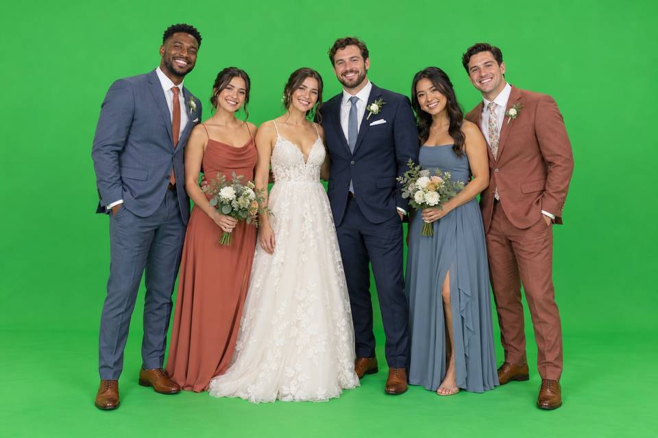 01_6D69EAFD-6393-4938-B157-EEBDF042C7DD_TheKnot.jpg