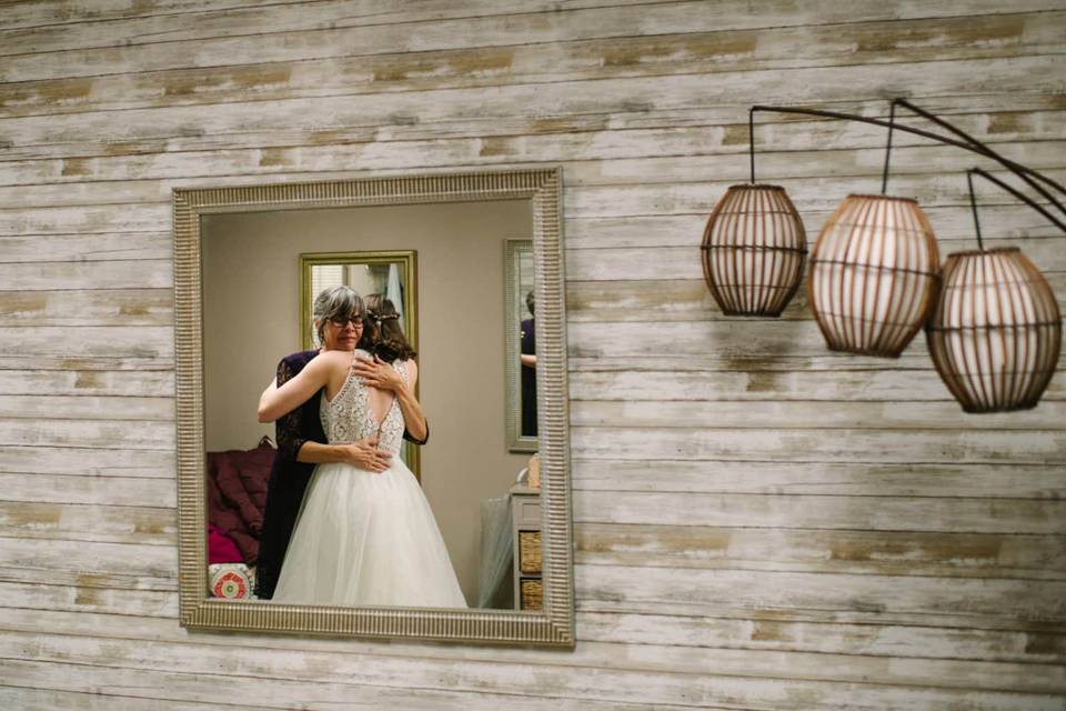 Bride in the wedding suite