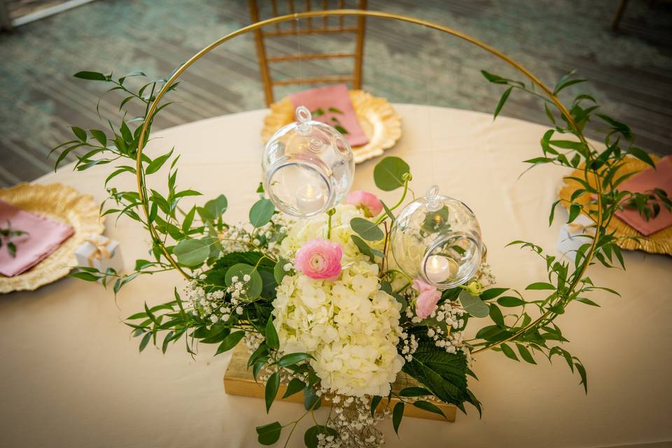 Floral hoop centerpieces