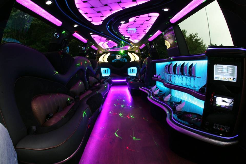 First Class Limousine