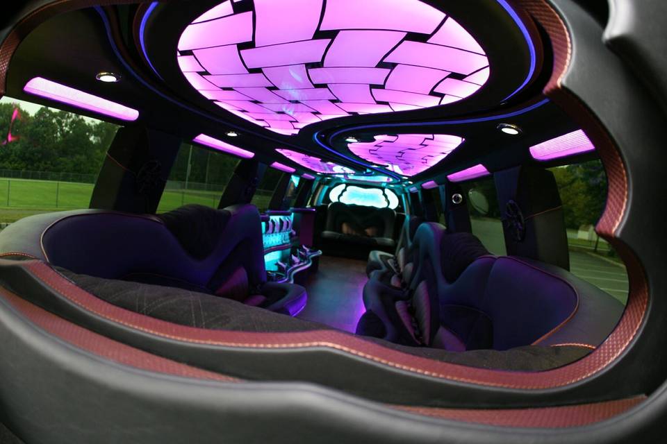 First Class Limousine