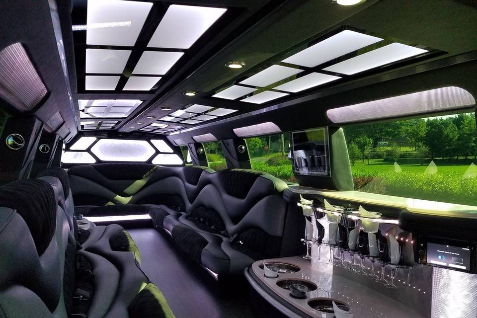 First Class Limousine