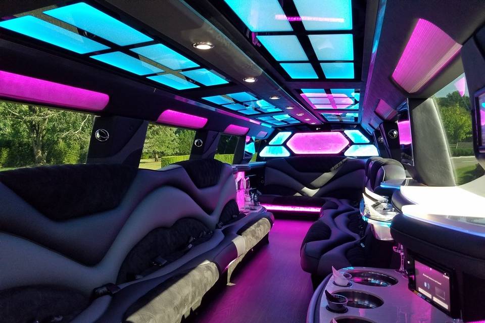 First Class Limousine