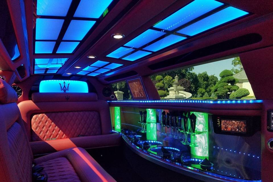 First Class Limousine