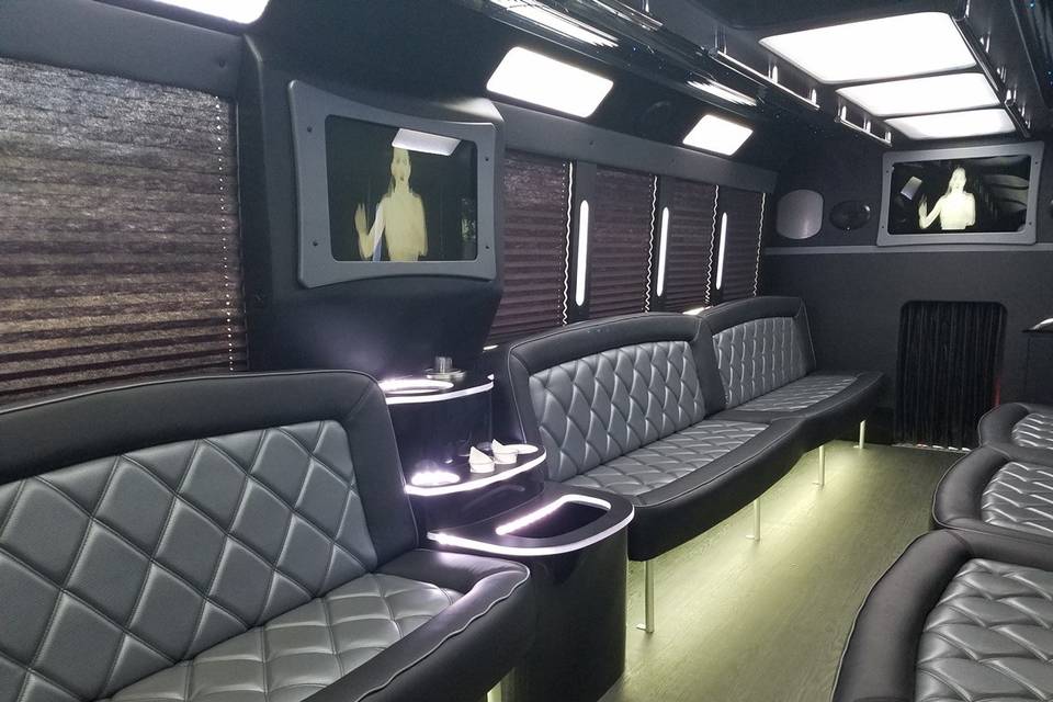 First Class Limousine