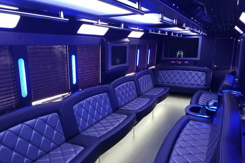 First Class Limousine