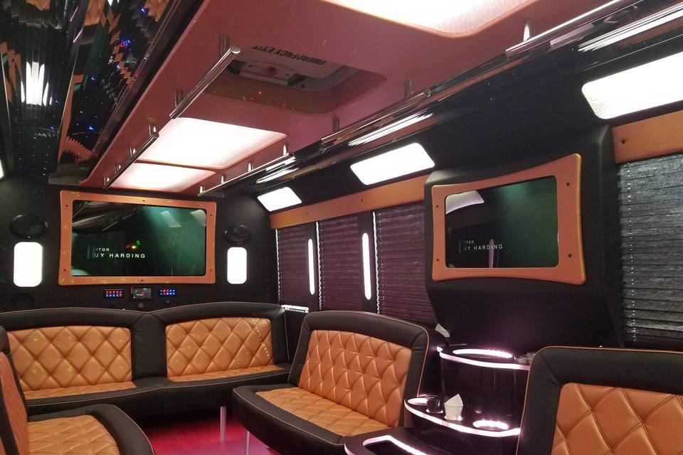 First Class Limousine