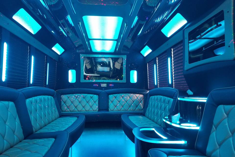 First Class Limousine