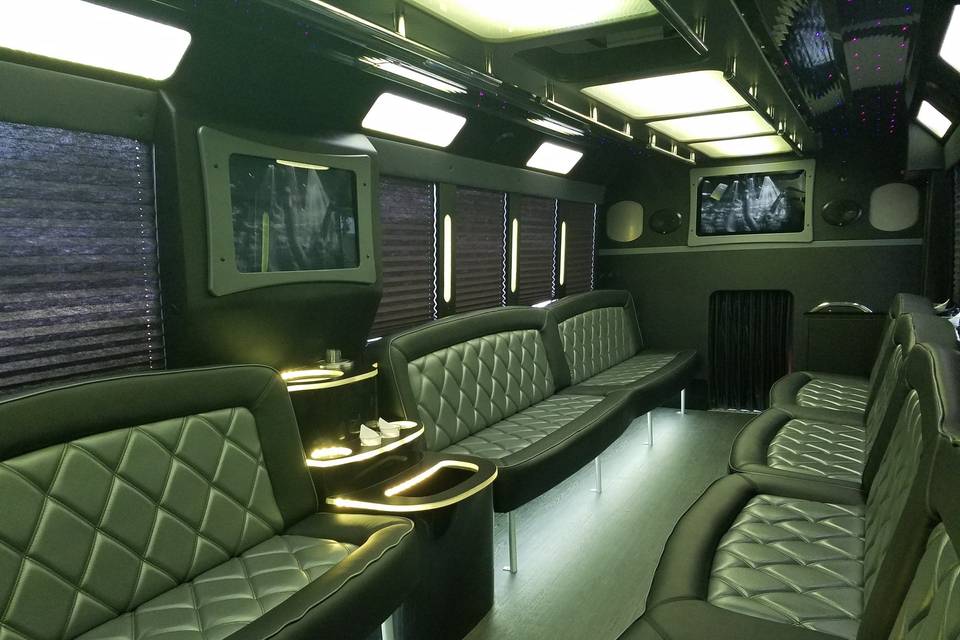 First Class Limousine