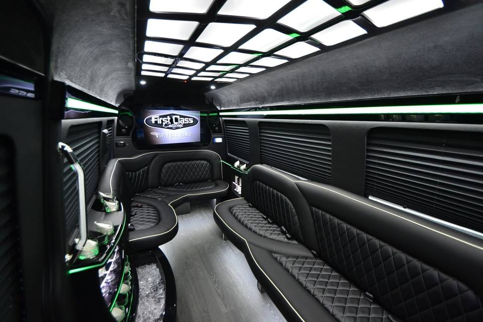 First Class Limousine