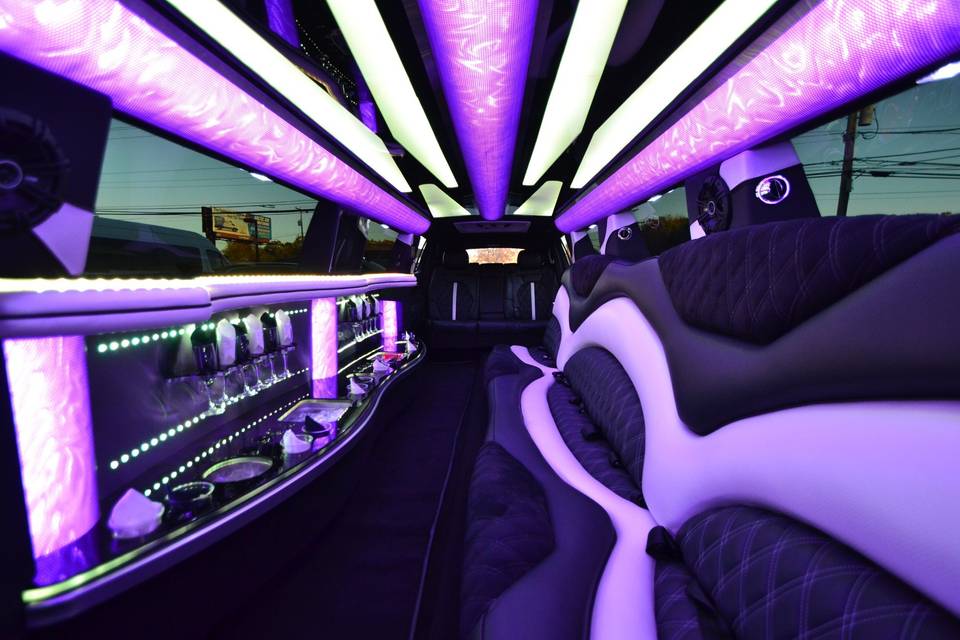 First Class Limousine