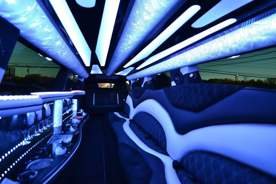 First Class Limousine