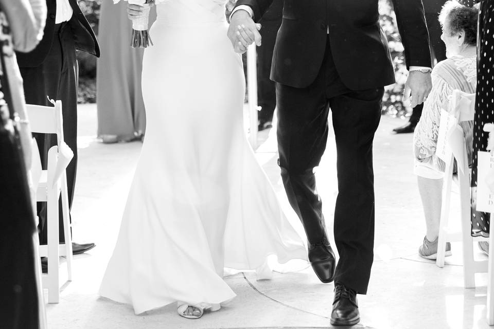 2941 Restaurant Ceremony