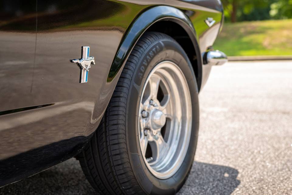 Ford mustang wheels