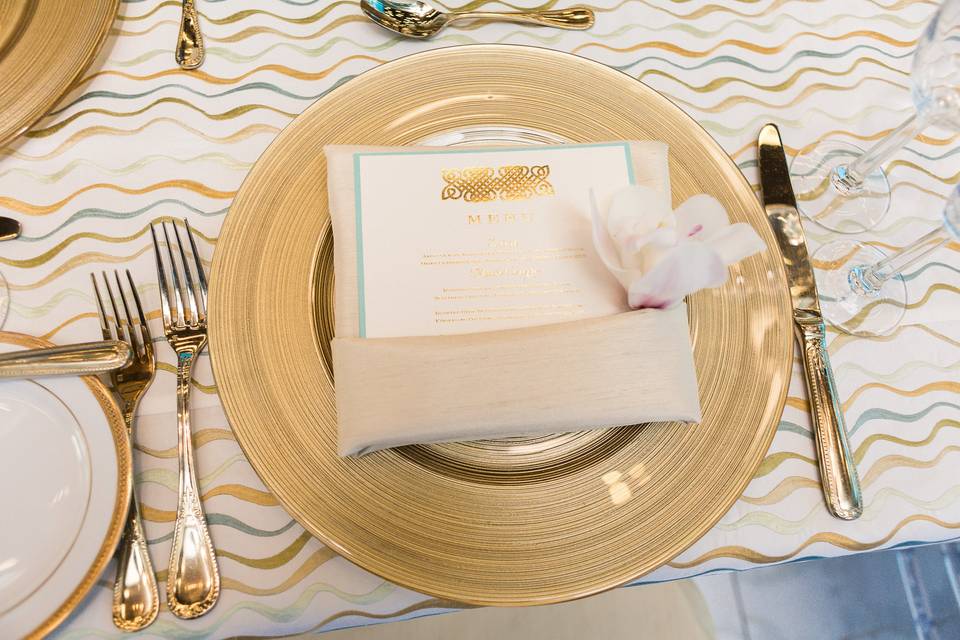 Gold cutlery and plating