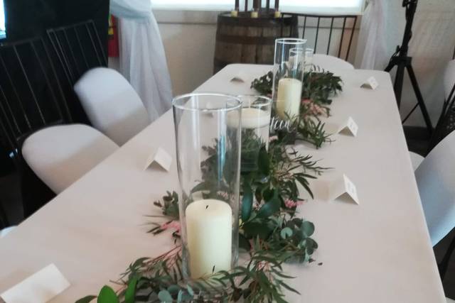 Loose greenery and candles