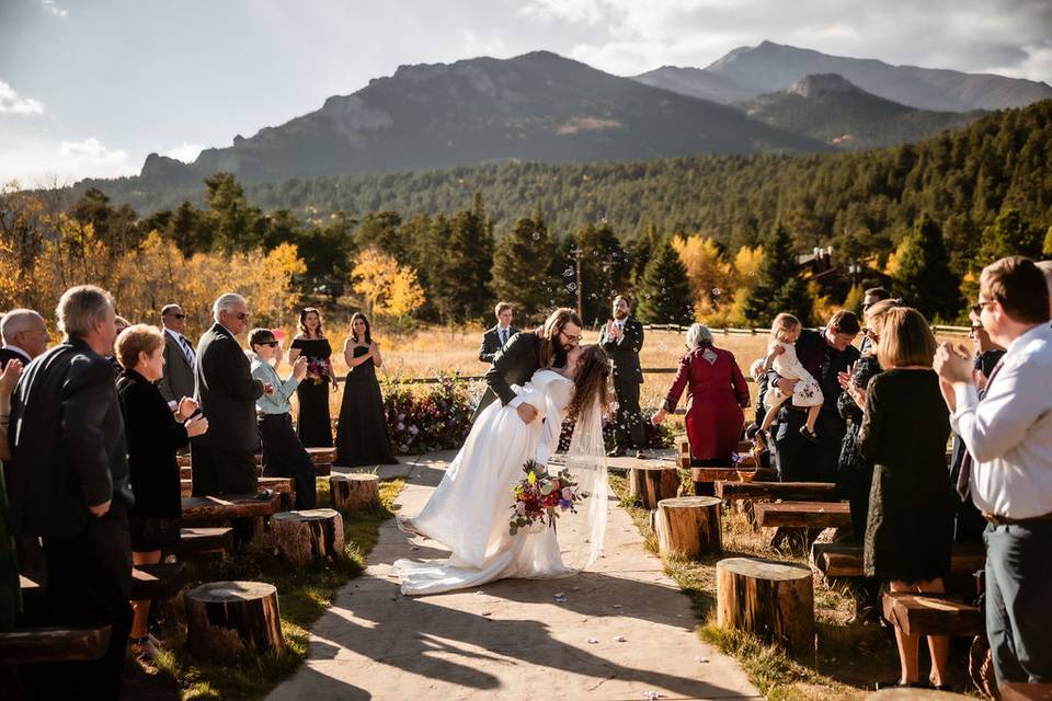 Fall Meadow ceremony