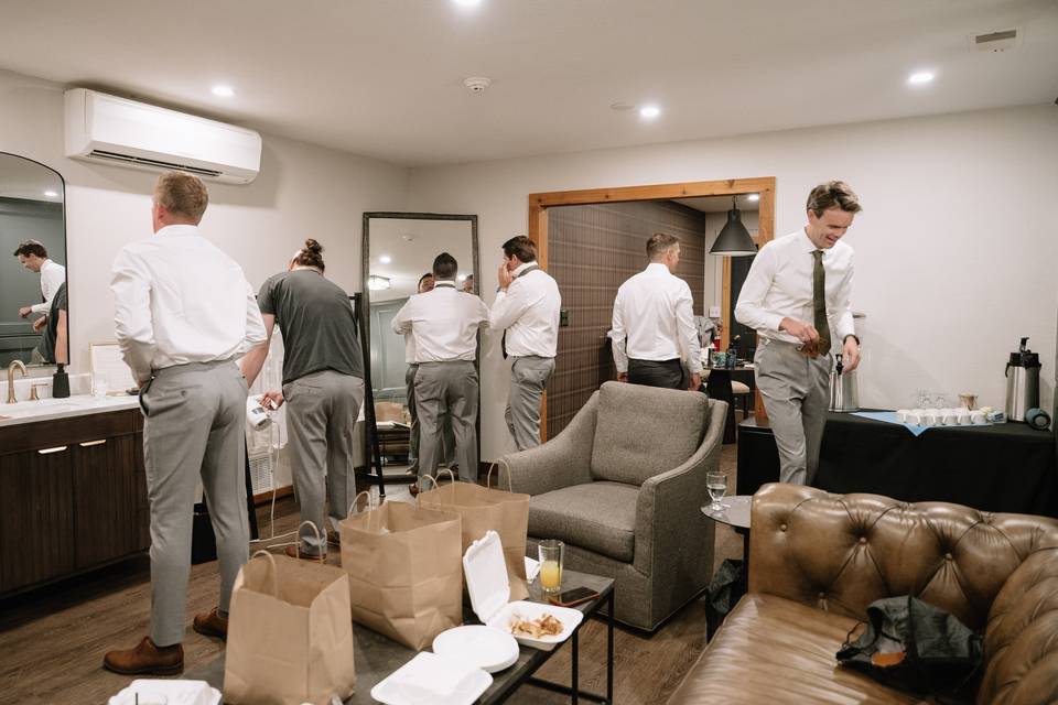 Groomsmen Getting Ready Room