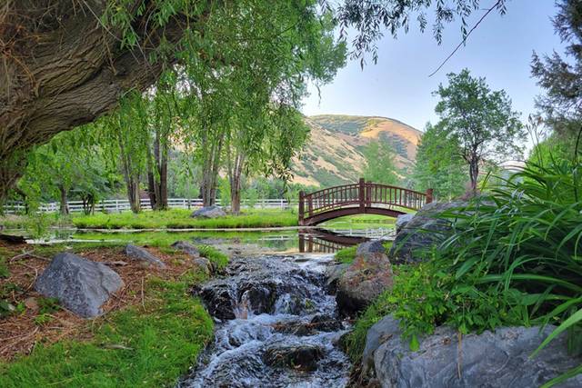 Hobble Creek Manor