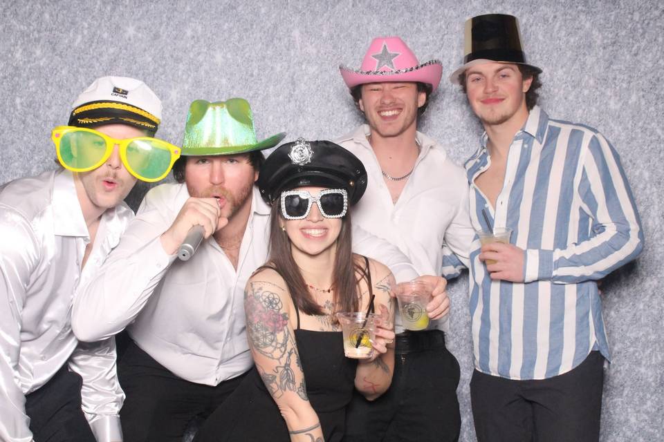 Smillie Photo Booth Co. (1)