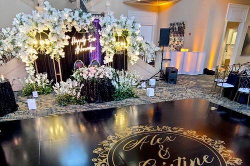 Personalized dance floor