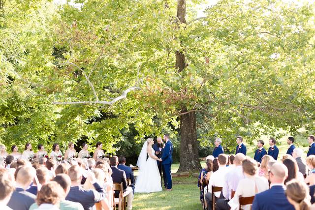 Outdoor ceremony