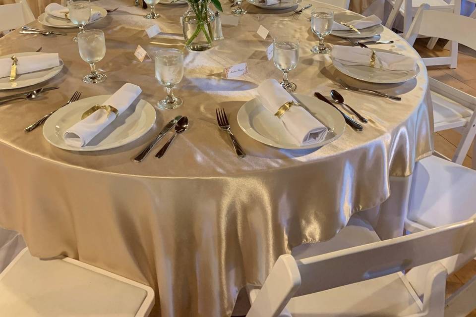 Macon-Mill Guest Tables