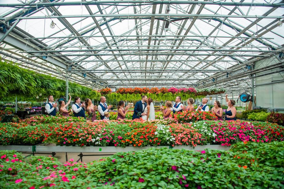 Greenhouse bridal portraits MI