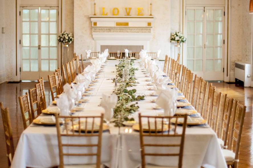 Farm table setup at suncliff on the lake