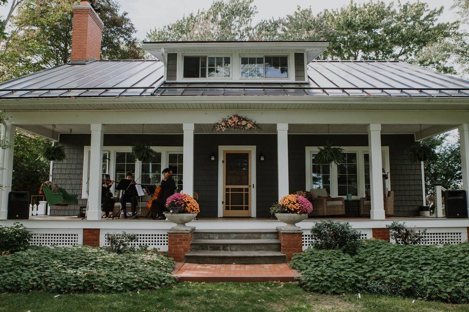 Intimate front yard wedding