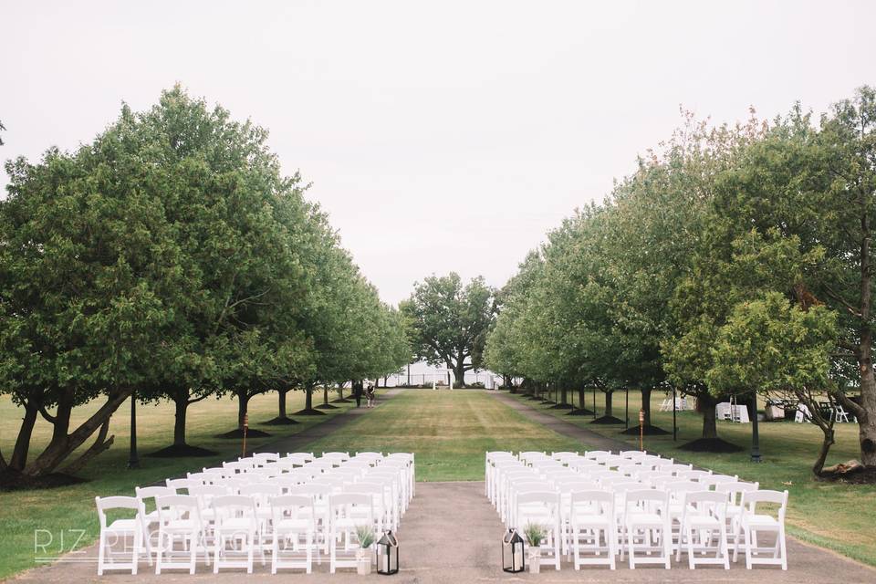 Outdoor ceremony space