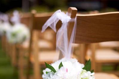 Ceremony chair aisle marker