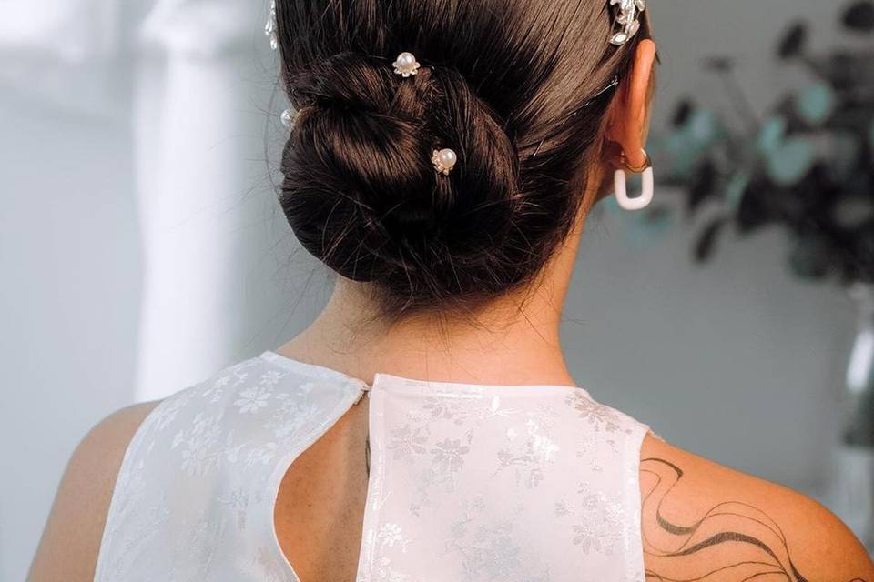 Amor Bridal