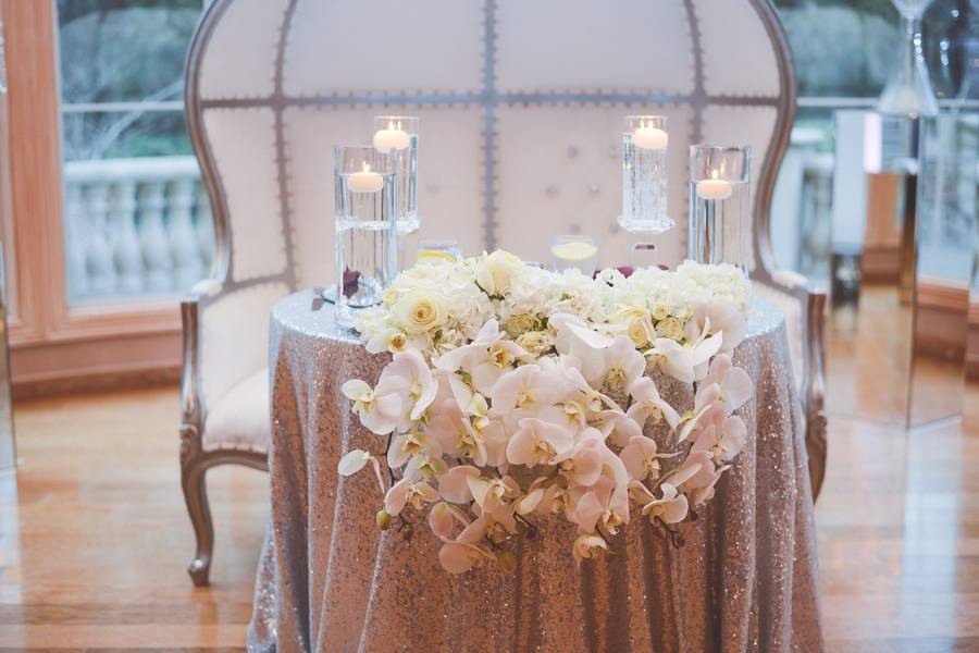 Sweetheart table