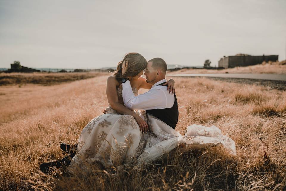 Tacoma wedding, waterfront wedding, bride and groom