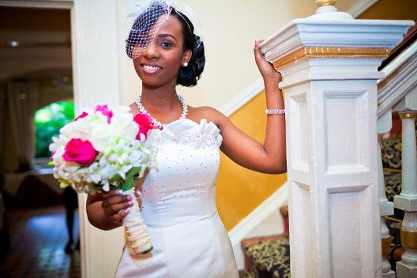 Melissa's beautiful wedding day look. She chose to wear traditional make-up. Photography: Ryan Lue-Clarke