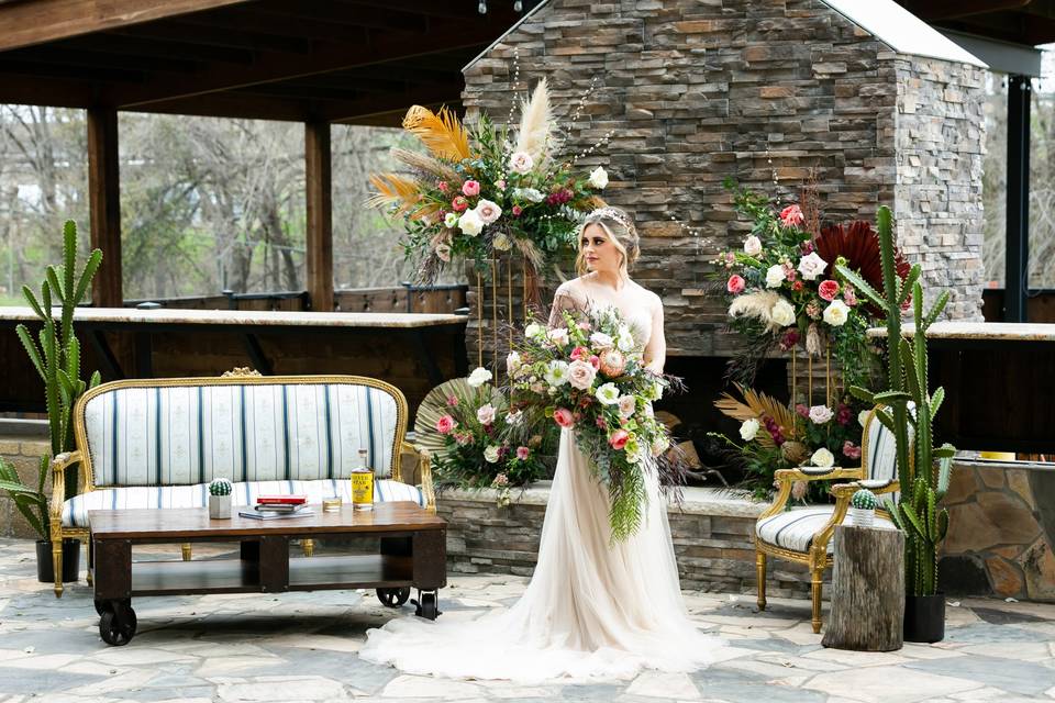 Gorgeous Wedding on the patio