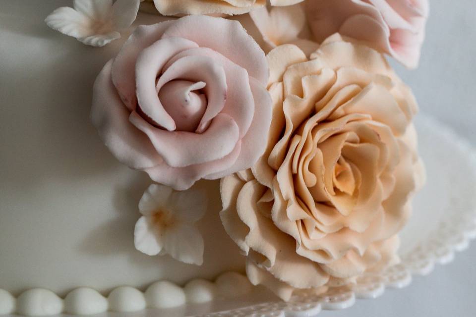 Wedding Cake Details