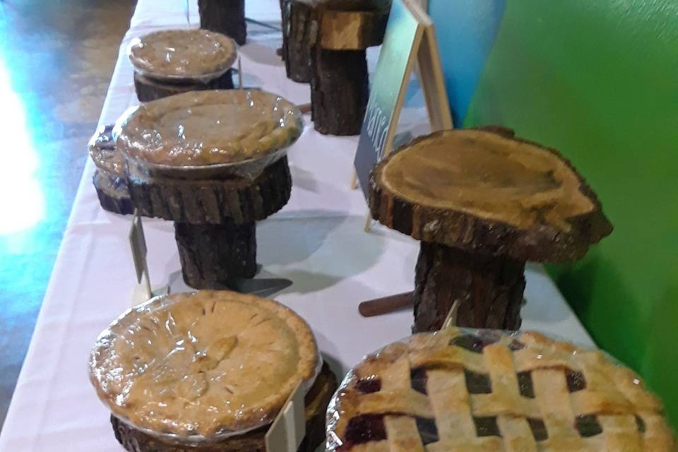 Wood Pie Stands