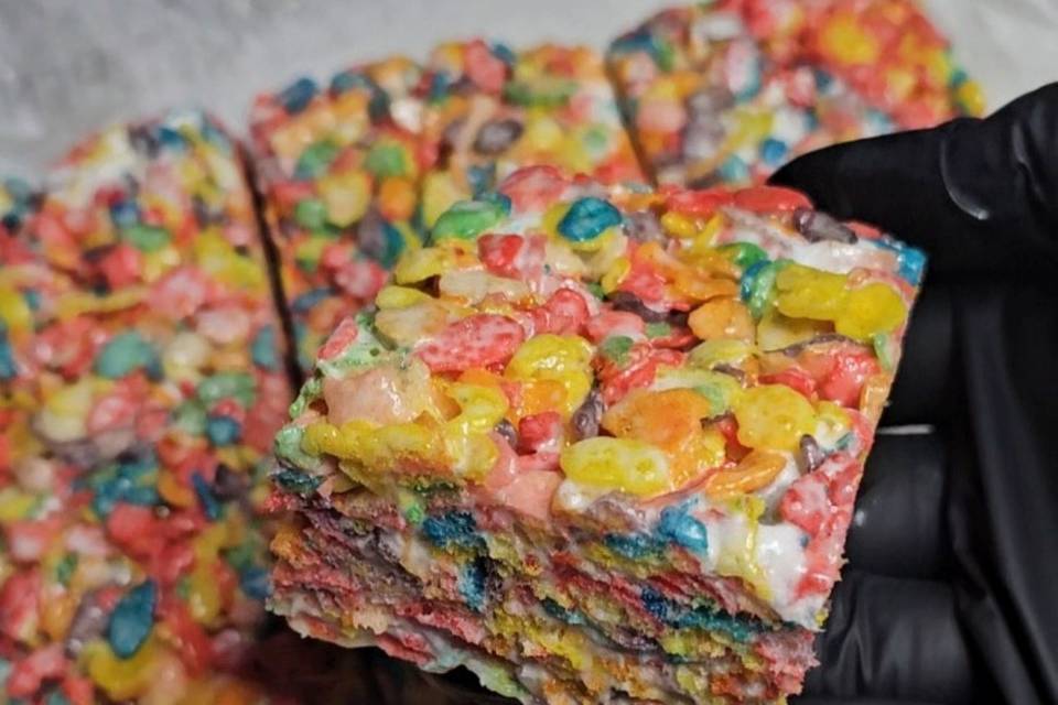 Fruity Berry Cereal Bar
