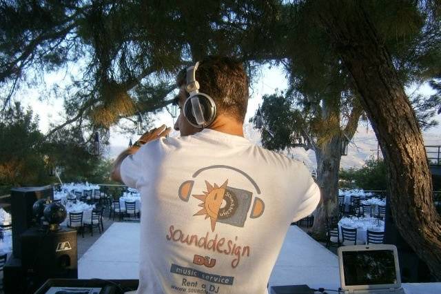 Djs in crete Greece, www.sounddesign.gr