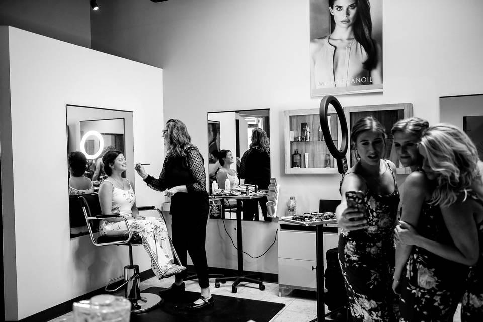 Avola Lanza Hair Studio