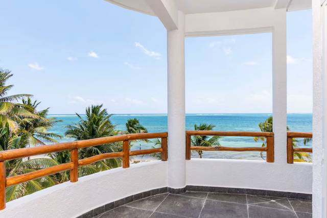 Arenika Beach House