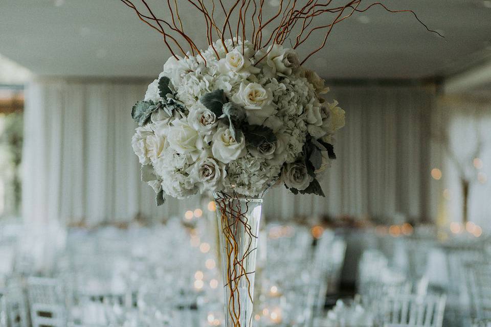 White centerpiece